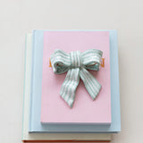 Stoneware Striped Bow Decor/Wall Hanging Décor
