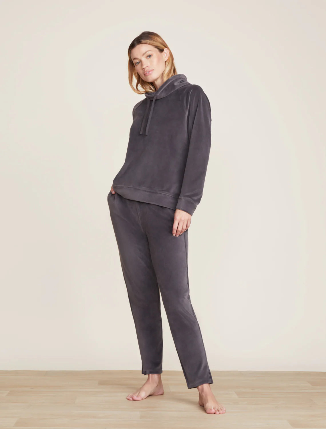 LC Funnel Neck Pullover Carbon