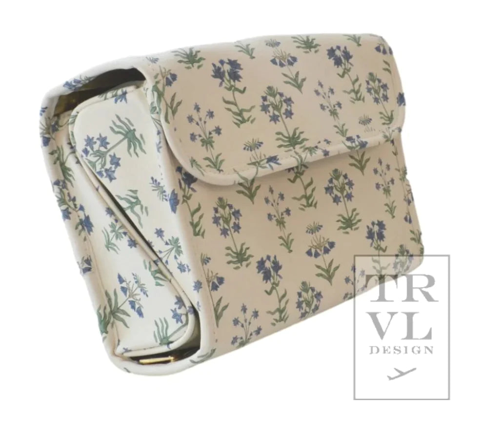 Provence Hanging Toiletry Case